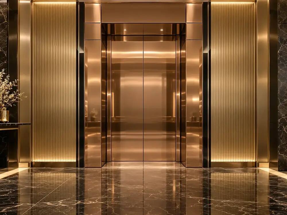 Ốp cửa và sảnh thang máy inox PVD màu vàng